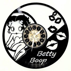 Betty Boop Vinyl Record Clock – Classic Cartoon Wall Art